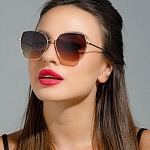 DISTINTO P02