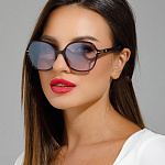 DONNA P02